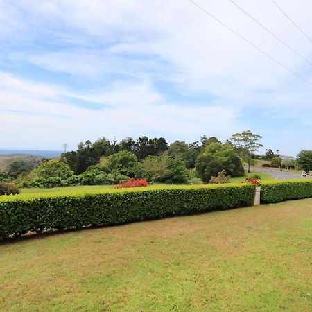 Maleny Views Motel Extérieur photo